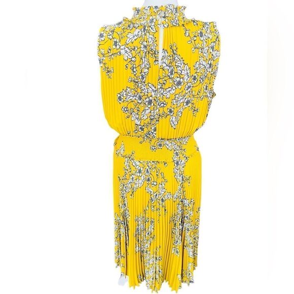 Nanette Nanette Lepore Smocked High Neck Sleeveless Pleated Dress size 12. - Picture 8 of 11